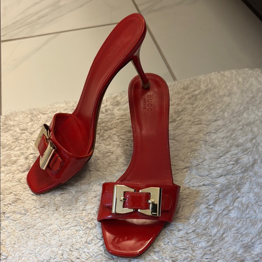 GUCCI Red Patent Leather Heels with Gold Metallic Buckle w/ GUCCI imprint